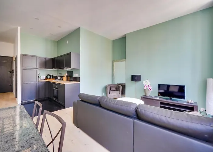 For 2 In Historical Center Апартаменты